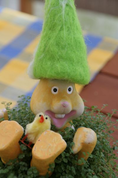 068